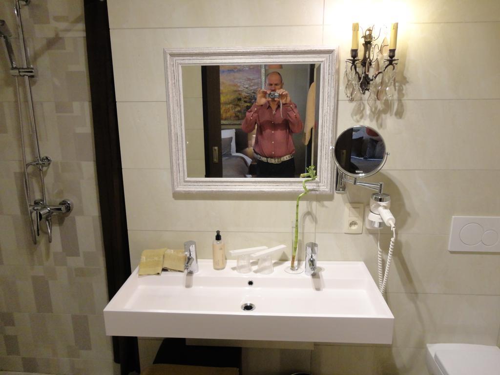 Laakdal Art Of Dreams Deluxe 4 Stars B&B 외부 사진